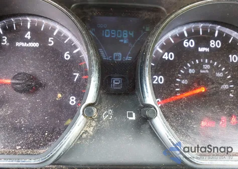 2015 Nissan Versa 1.6 Sv z USA, uszkodzony, nr VIN 3N1CN7AP7FL924288